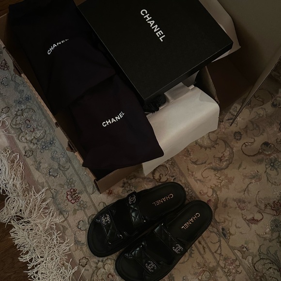 Channel newest edition dad sandals - Picture 5 of 5